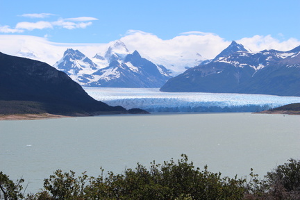 Trabajo de campo en el brazo sur del lago Argentino